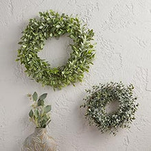Load image into Gallery viewer, Tea leaf wreath